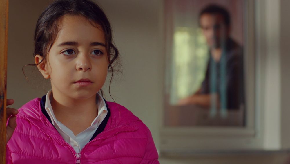 Öykü, cara a cara con su madre por primera vez