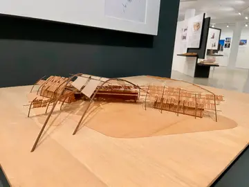 Maqueta incluida en la exposición de Carme Pinós Maqueta incluida en la exposición de Carme Pinós