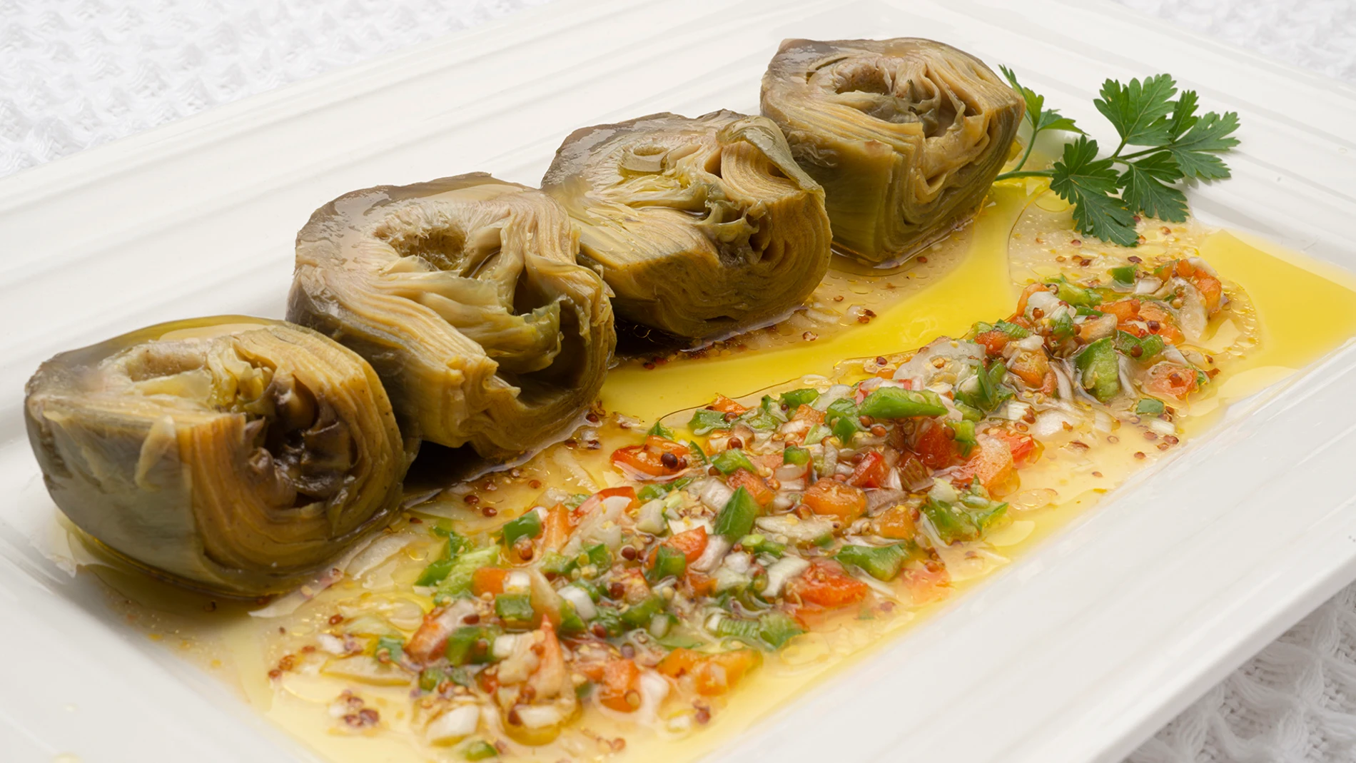 La receta saludable de Karlos Arguiñano: alcachofas con vinagreta de mostaza