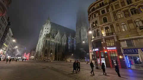 Austria exige test de antígenos negativo de coronavirus para ir a comercios y a peluquerías Austria exige test de antígenos negativo de coronavirus para ir a comercios y a peluquerías