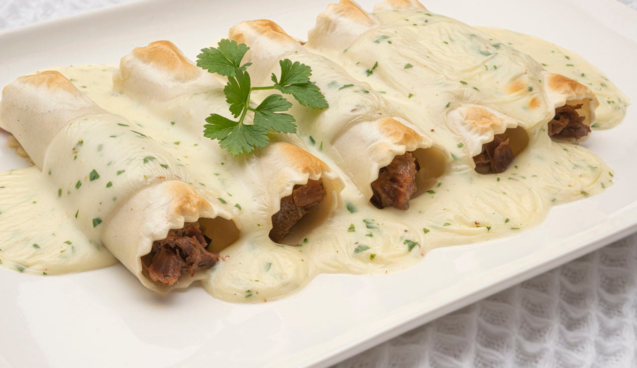 Receta de canelones de morcillo y setas, de Karlos Arguiñano