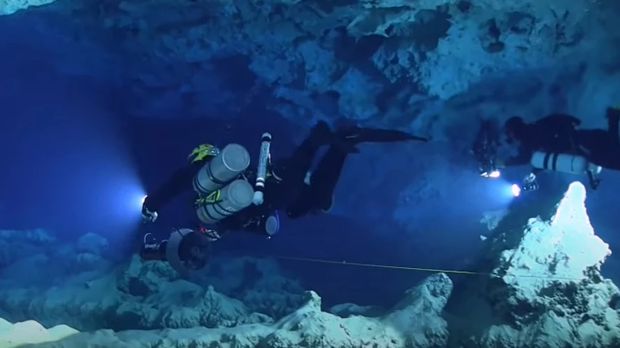 Los misterios de la cueva submarina Ses Aiguades en Mallorca donde se han encontrado 200 ánforas romanas Los misterios de la cueva submarina Ses Aiguades en Mallorca donde se han encontrado 200 ánforas romanas