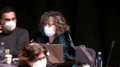 Pontevedra elimina de su callejero la avenida Juan Carlos I Pontevedra elimina de su callejero la avenida Juan Carlos I