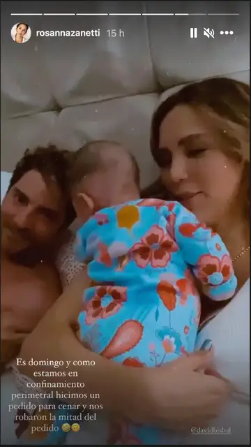 Rosanna Zanetti y David Bisbal junto a su hija Bianca Rosanna Zanetti y David Bisbal junto a su hija Bianca