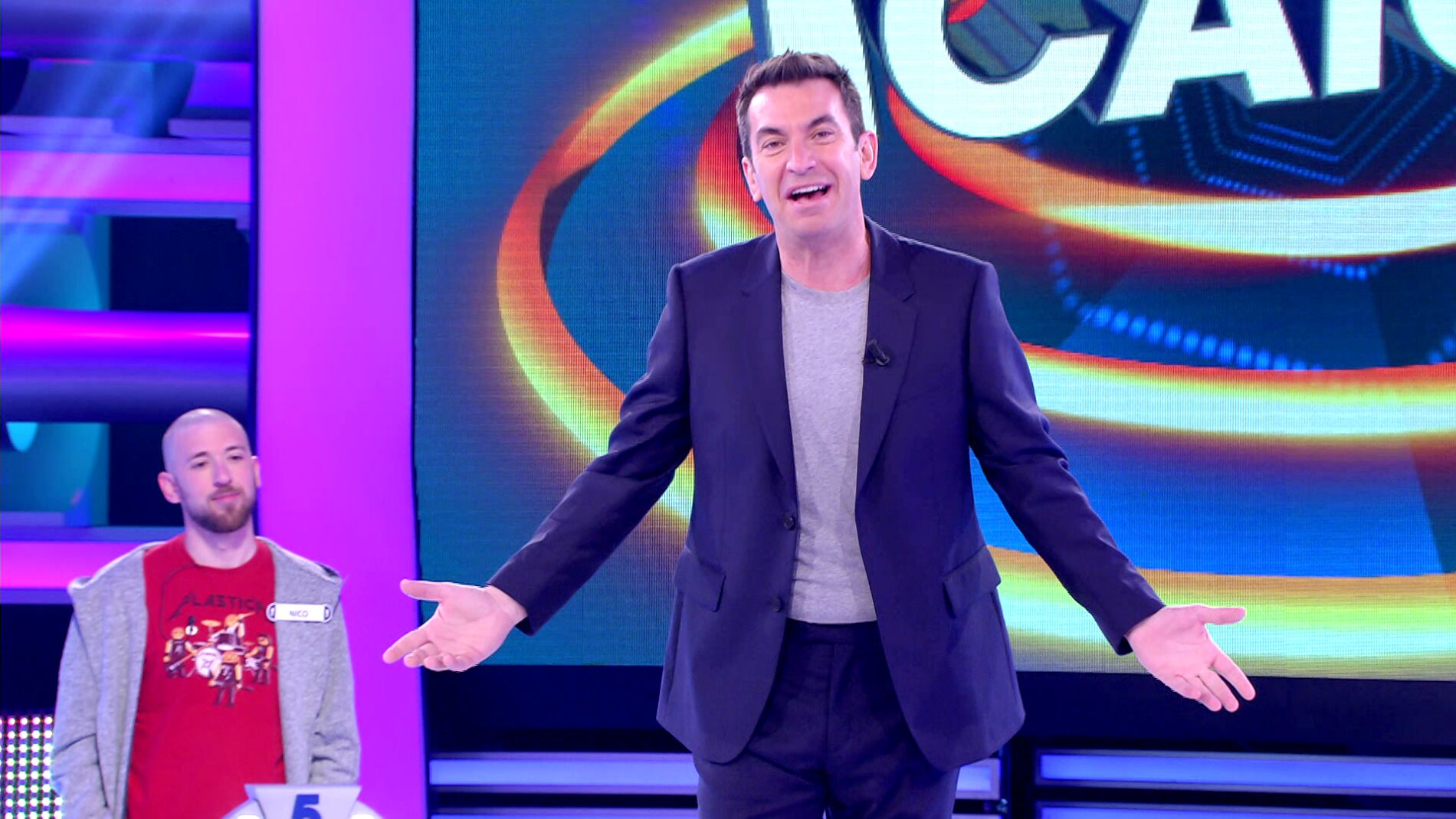 Arturo Valls da la bienvenida al nuevo &lsquo;&iexcl;Ahora caigo!