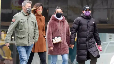 Miki Nadal y su nueva novia, Helena Aldea, acompañados de Cristina Pedroche y Dabiz Muñoz TRAS SU RUPTURA