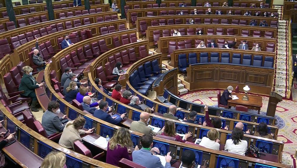 Aprobada la ley Zerolo del PSOE con la abstención de Podemos