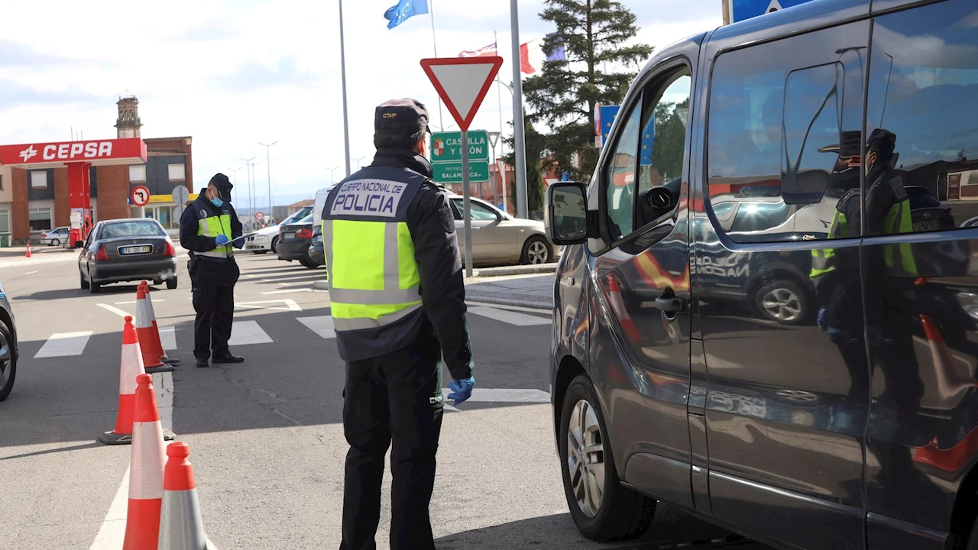 Nuevas medidas, confinamiento y restricciones en Madrid, Cataluña, Galicia, Andalucía y últimas noticias del coronavirus en España hoy Nuevas medidas, confinamiento y restricciones en Madrid, Cataluña, Galicia, Andalucía y últimas noticias del coronavirus en España hoy