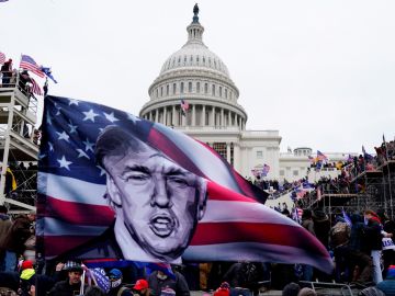 Partidarios de Donald Trump, durante el asalto al Capitolio