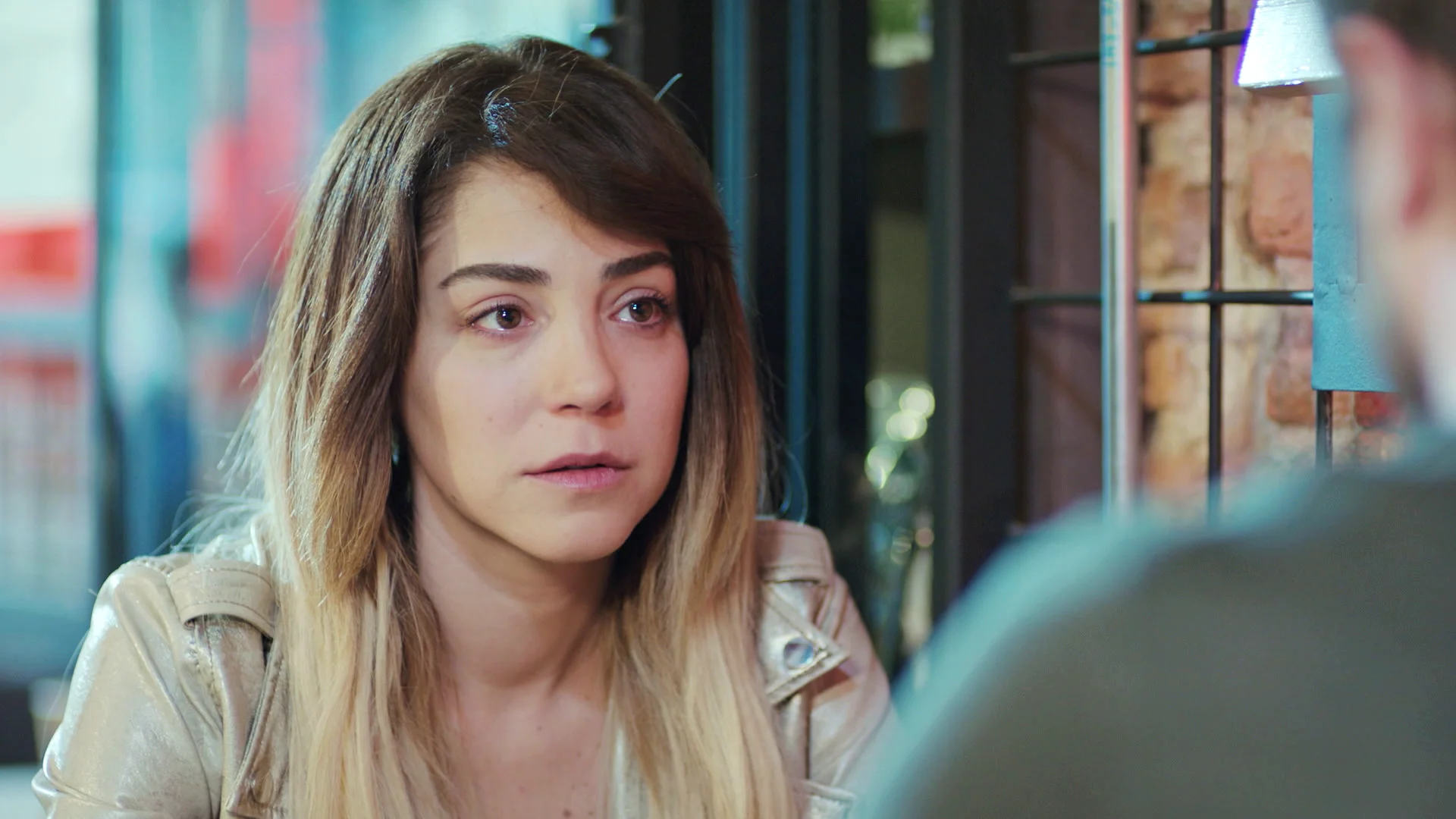 La inesperada respuesta de Emre cuando Ceyda le pregunta por su mujer