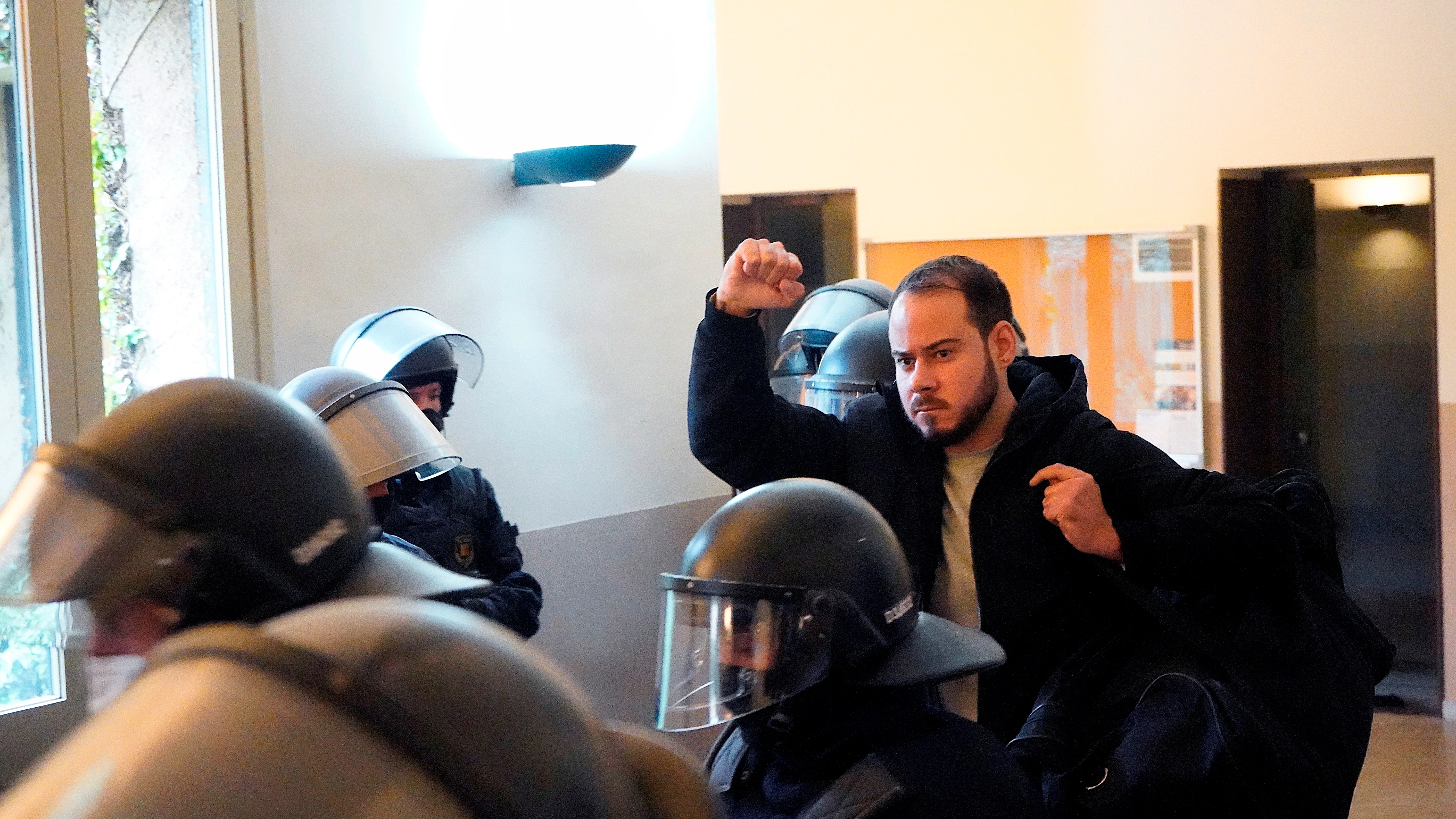 El Gobierno, a favor de despenalizar los delitos relacionados con la libertad de expresión tras la detención de Pablo Hasel El Gobierno, a favor de despenalizar los delitos relacionados con la libertad de expresión tras la detención de Pablo Hasel