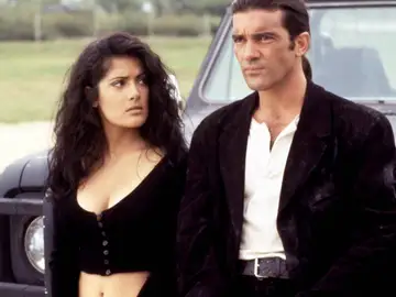 Salma Hayek y Antonio Banderas en 'Desperado' Salma Hayek y Antonio Banderas en 'Desperado'