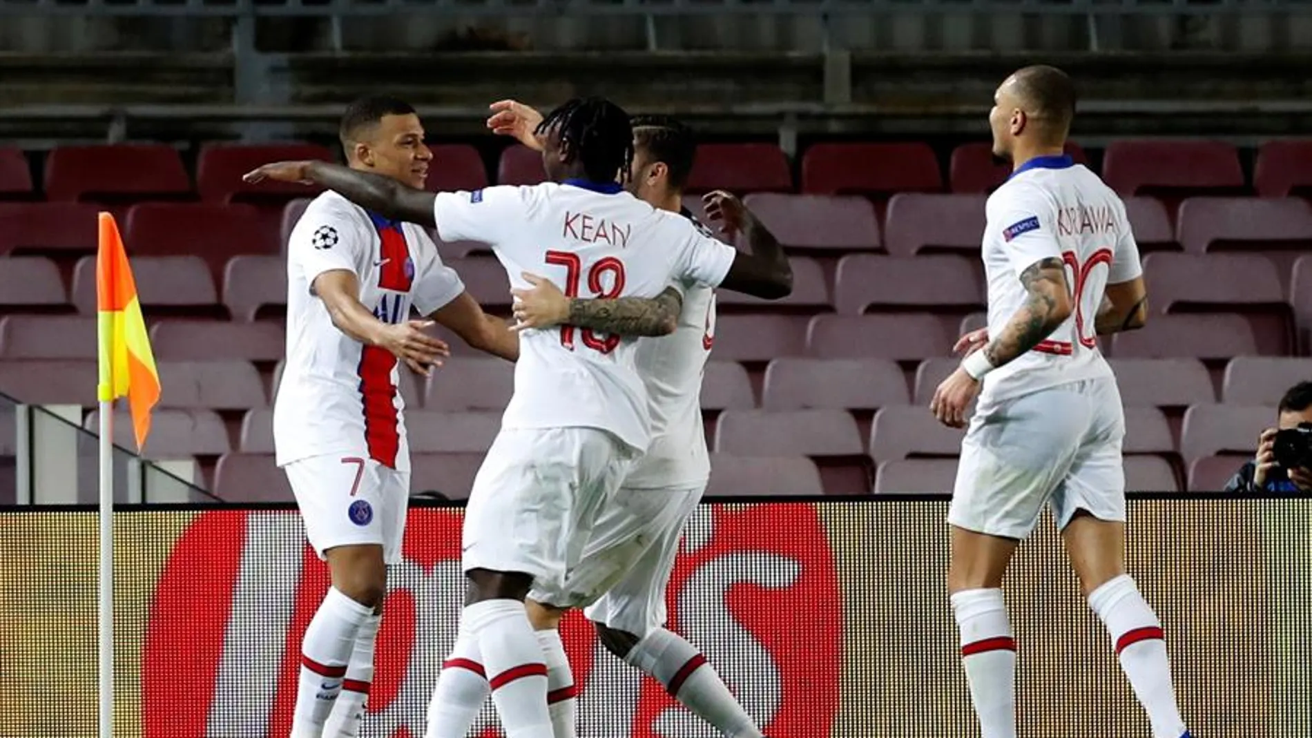Mbappé asalta el Camp Nou y el Barcelona tendrá que remontar ante el PSG en la vuelta de octavos de Champions Mbappé asalta el Camp Nou y el Barcelona tendrá que remontar ante el PSG en la vuelta de octavos de Champions