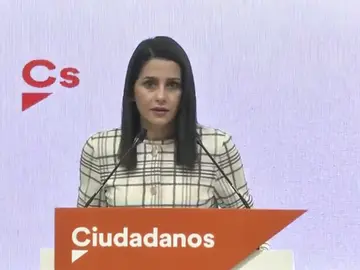 Inés Arrimadas cree que los malos resultados de Ciudadanos en las elecciones catalanas se deben a que "no han sabido ilusionar" Inés Arrimadas cree que los malos resultados de Ciudadanos en las elecciones catalanas se deben a que "no han sabido ilusionar"