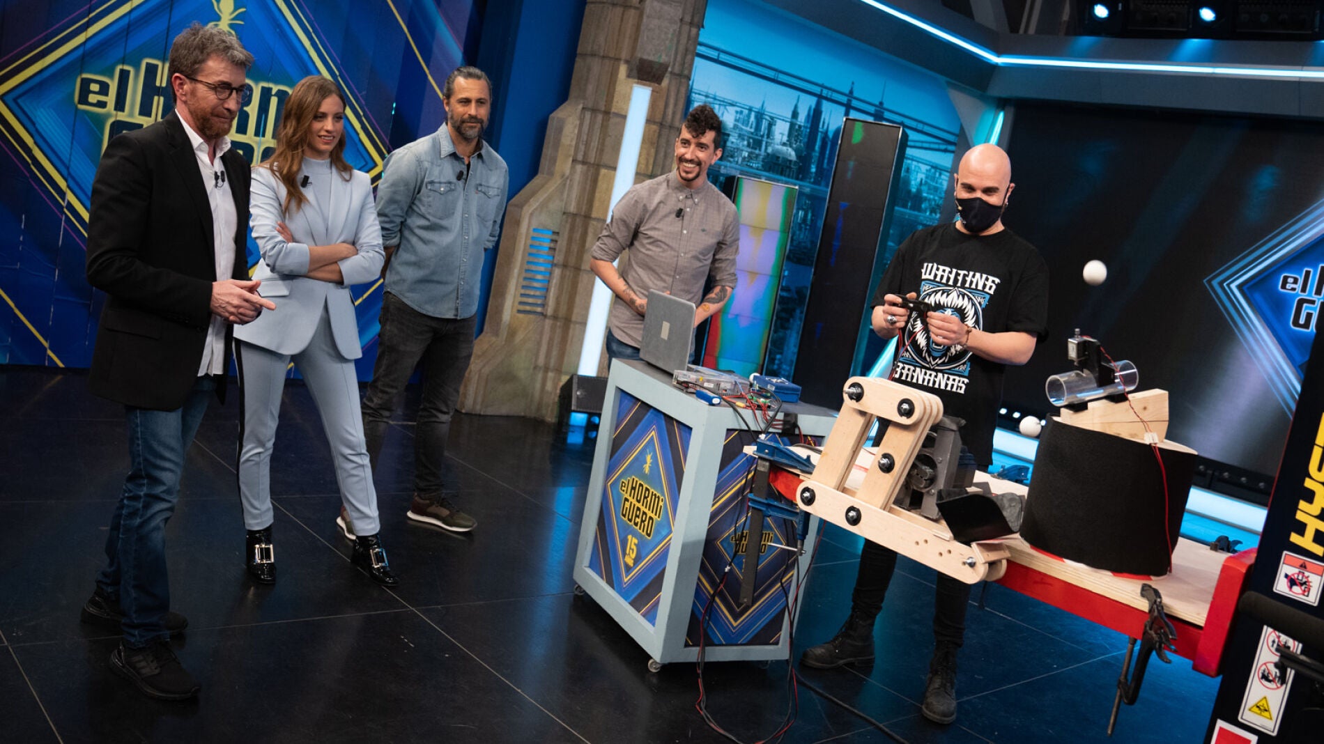 El reto circense de un robot en 'El Hormiguero 3.0': hacer malabares