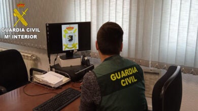 Aparece el cadáver de un hombre atado y con una bolsa en la cabeza en Valencia de Alcántara, Cáceres
