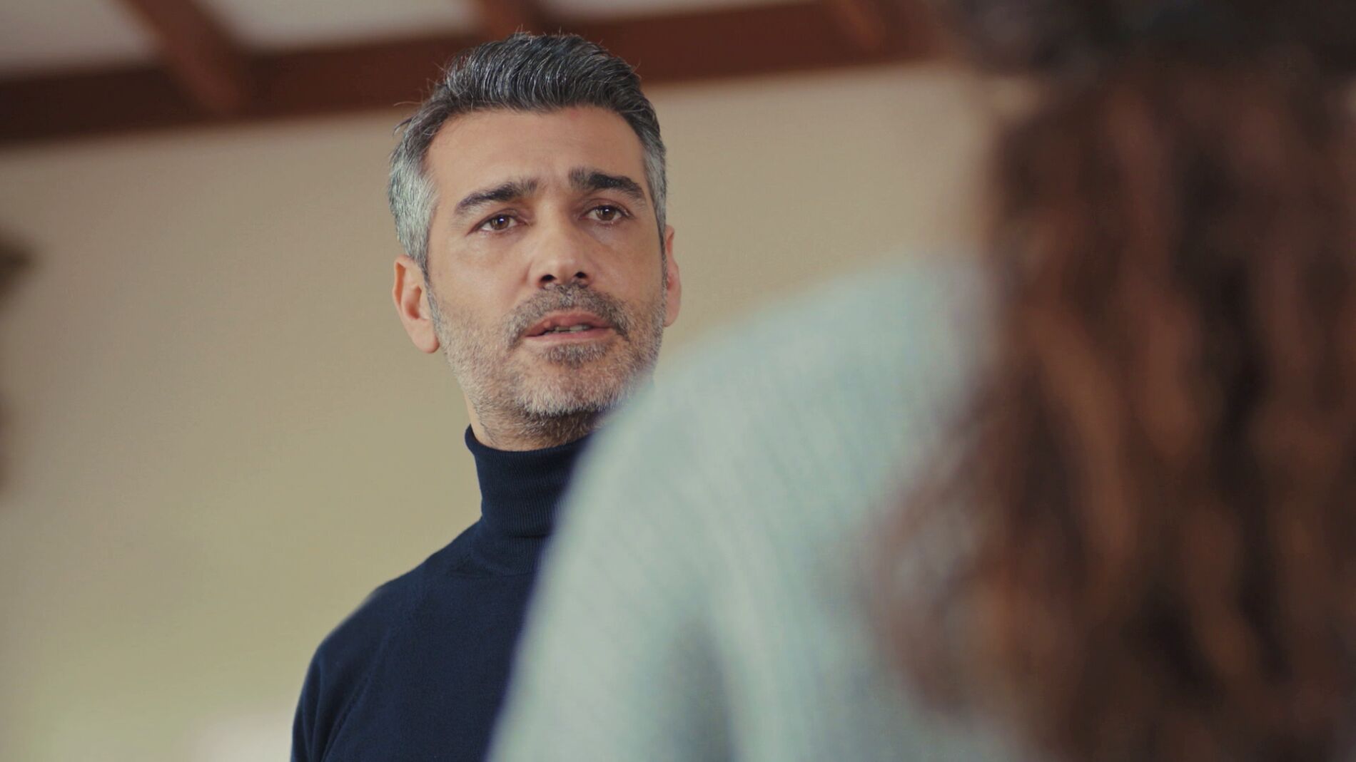 El momento de descubrir toda la verdad: Sarp, dispuesto a revelar a Bahar su pasado