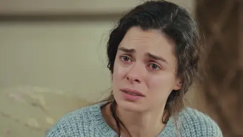 Bahar descubre hasta qué punto llegó la maldad de Sirin Bahar descubre hasta qué punto llegó la maldad de Sirin