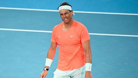 Rafa Nadal gesticula en su partido ante Stefanos Tsitsipas Rafa Nadal gesticula en su partido ante Stefanos Tsitsipas