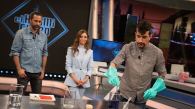 Marron llena de dudas a Michelle Jenner con el mágico viaje del azul