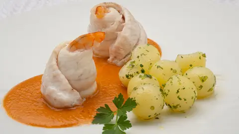 La receta de Karlos Arguiñano: popietas de lenguado con salsa de langostinos La receta de Karlos Arguiñano: popietas de lenguado con salsa de langostinos