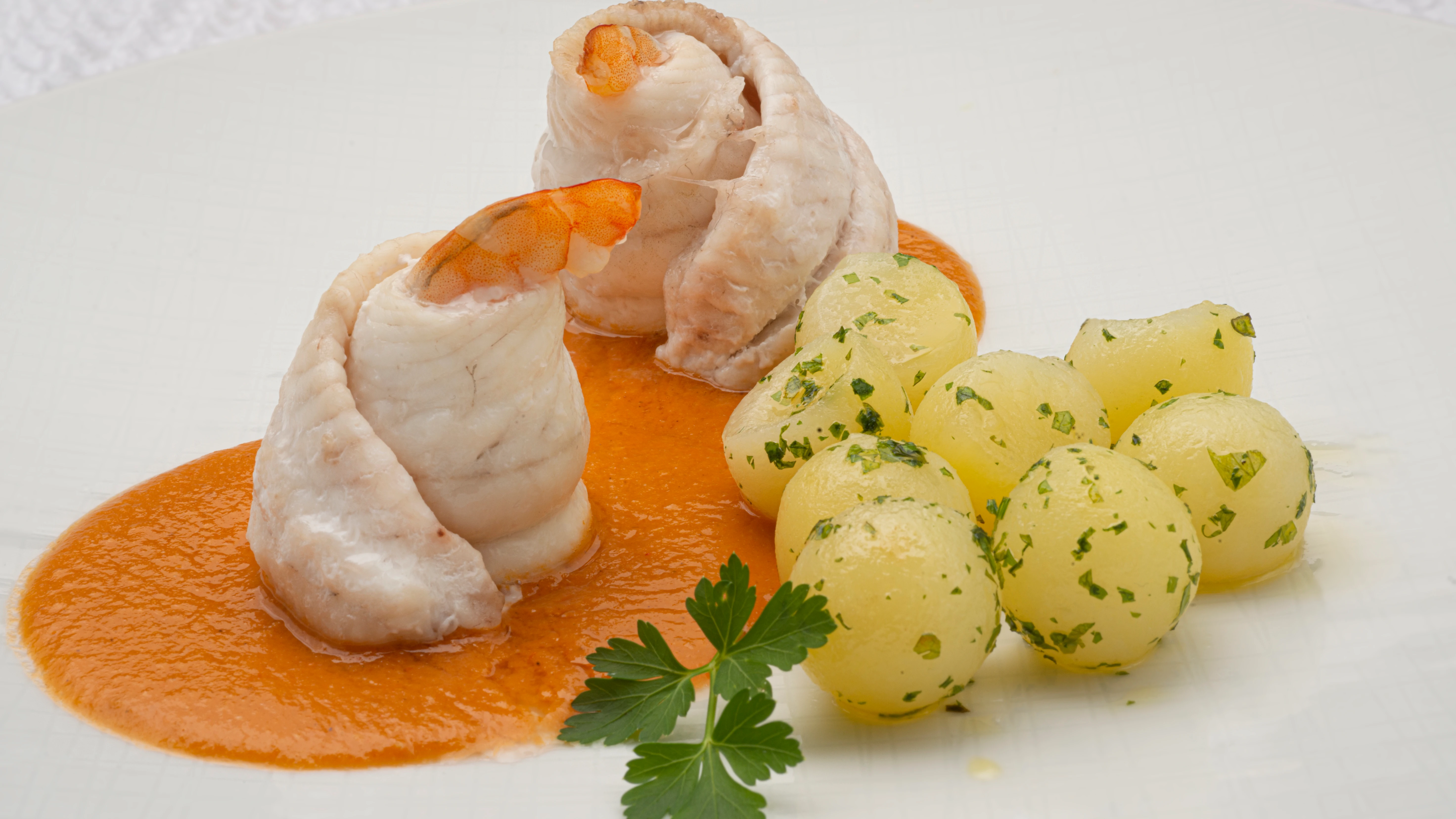 La receta de Karlos Arguiñano: popietas de lenguado con salsa de langostinos La receta de Karlos Arguiñano: popietas de lenguado con salsa de langostinos