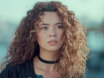 Sirin en 'Mujer' Sirin en 'Mujer'