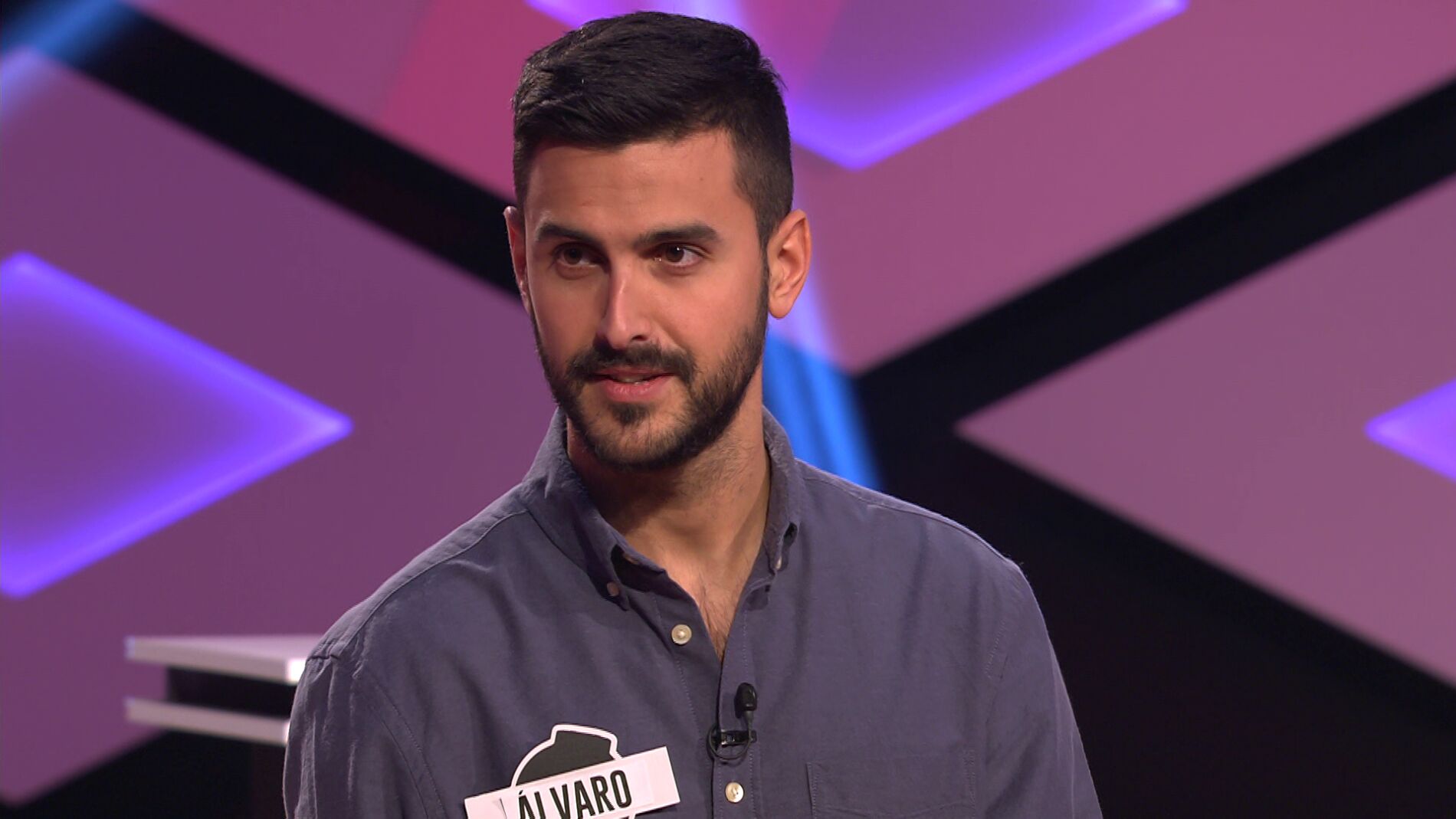 Juanra Bonet flipa con el trabajo y las aficiones de &Aacute;lvaro, de &lsquo;La parroquia&rsquo;, en &lsquo;&iexcl;Boom!&rsquo;