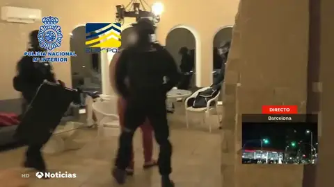 Desarticulan una red y detienen a 17 personas por explotar sexualmente de mujeres rusas y polacas Desarticulan una red y detienen a 17 personas por explotar sexualmente de mujeres rusas y polacas