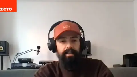 El valioso mensaje de Omar, un enfermo de cáncer terminal: "Vivimos intentando entreternernos para no afrontar la muerte" El valioso mensaje de Omar, un enfermo de cáncer terminal: "Vivimos intentando entreternernos para no afrontar la muerte"