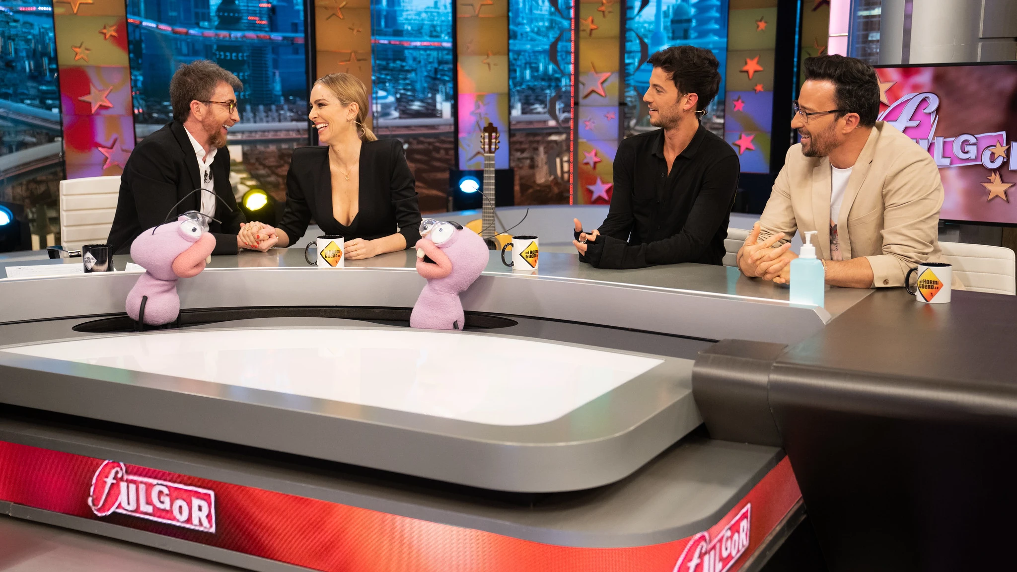 Pablo Motos y Kirá Miró contra Jorge Brazález y Pablo Puyol, duelo de canciones con 'Fulgor' Pablo Motos y Kirá Miró contra Jorge Brazález y Pablo Puyol, duelo de canciones con 'Fulgor'