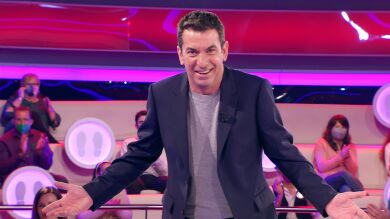 Arturo Valls deja en el misterio en qué parte se ha tatuado un botafumeiro