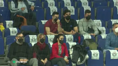 El público regresa a las gradas en la Copa del Rey de balonmano en Madrid El público regresa a las gradas en la Copa del Rey de balonmano en Madrid