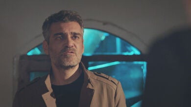 Sarp enloquece al descubrir los planes de Nezir: 