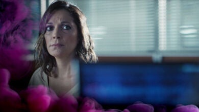 Rebeca se somete a un detector de mentiras, ¿revelará la verdad sobre su inocencia?