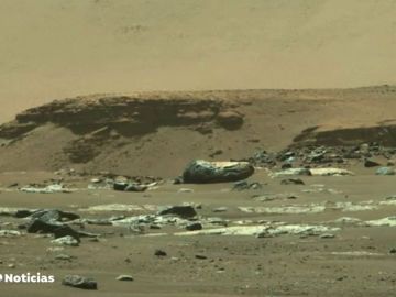 El rover Perseverance da sus primeros pasos por la superficie de Marte