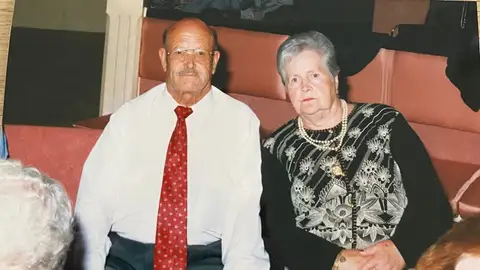 Antonio y Genoveva han fallecido por coronavirus en la misma habitación y con solo 10 minutos de diferencia Antonio y Genoveva han fallecido por coronavirus en la misma habitación y con solo 10 minutos de diferencia