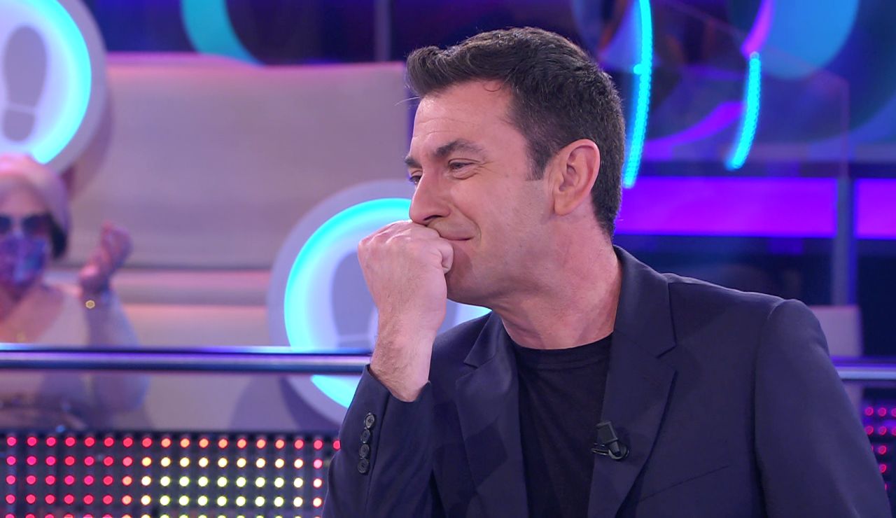 Arturo Valls, dispuesto a defender la muletilla de David Bisbal a cualquier coste en ‘¡Ahora caigo!’ Arturo Valls, dispuesto a defender la muletilla de David Bisbal a cualquier coste en ‘¡Ahora caigo!’