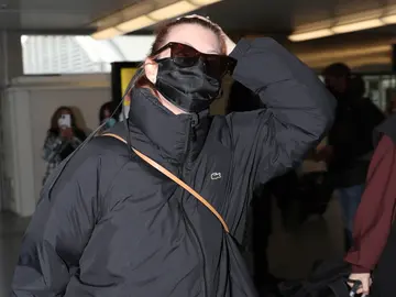 Najwa Nimri se pone violenta con unos periodistas en Atocha Najwa Nimri se pone violenta con unos periodistas en Atocha