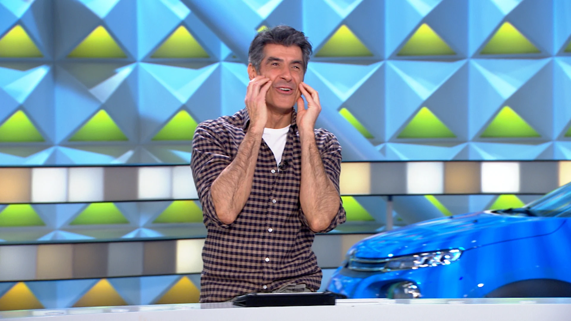Vero se declara a Jorge Fernández, su amor de adolescencia: “Ya me he puesto rojo” Vero se declara a Jorge Fernández, su amor de adolescencia: “Ya me he puesto rojo”