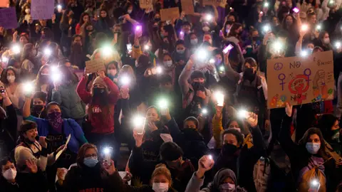 Manifestación en Barcelona por el 8M Día Internacional de la Mujer 2021