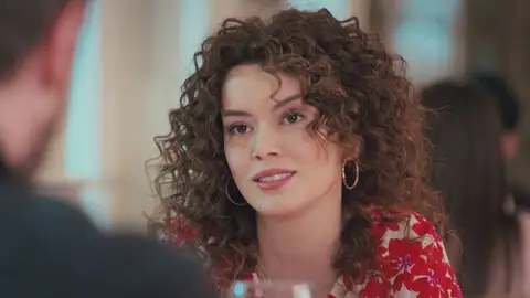 Sirin en 'Mujer' Sirin en 'Mujer'