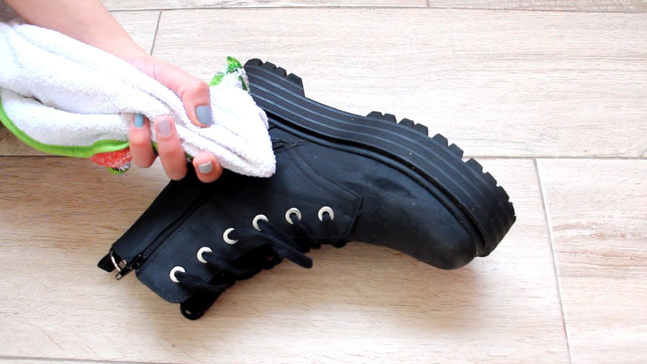 Cómo limpiar el cuero de forma correcta para no dañarlo