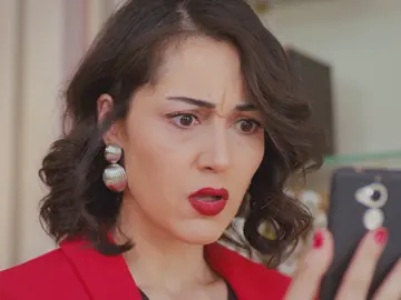 Kismet recibe una videollamada con una pista clave sobre Bahar y Sarp Kismet recibe una videollamada con una pista clave sobre Bahar y Sarp