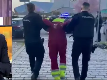 El supuesto asesino del enfermero en Alcalá de Henares pudo copiar la tarjeta SIM de su novia El supuesto asesino del enfermero en Alcalá de Henares pudo copiar la tarjeta SIM de su novia