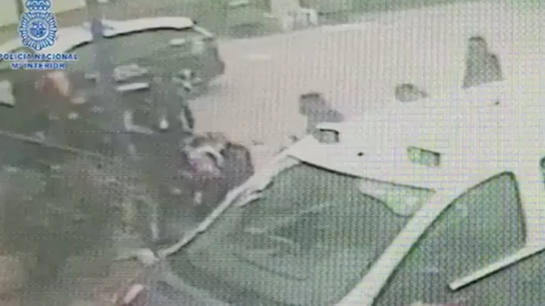 Polic&iacute;a salva la vida a un beb&eacute; 