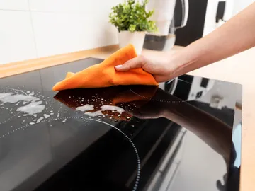 Limpiando la vitro Limpiando la vitro