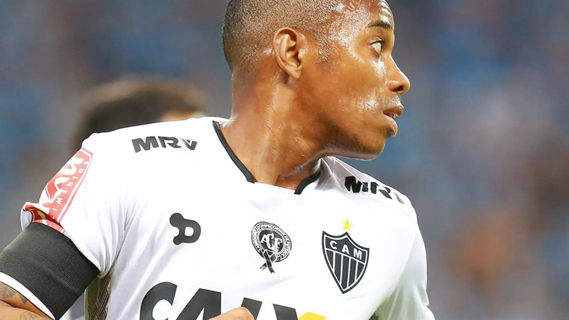 Ratifican la condena de 9 años de cárcel a Robinho por violar y "humillar brutalmente" a una chica de 23 años Ratifican la condena de 9 años de cárcel a Robinho por violar y "humillar brutalmente" a una chica de 23 años