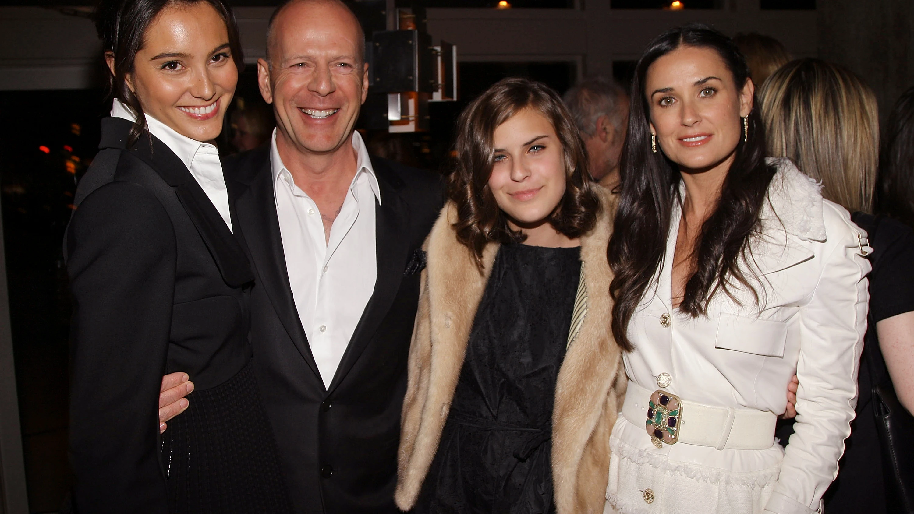 Demi Moore, su hija Tallulah, Bruce Willis y su mujer Emma Heming Demi Moore, su hija Tallulah, Bruce Willis y su mujer Emma Heming