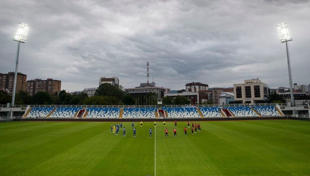 Kosovo asegura que sí jugará ante España al poder usar sus símbolos nacionales